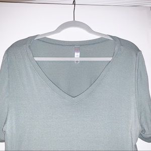 LULAROE  Christy Tee mint green short sleeve top